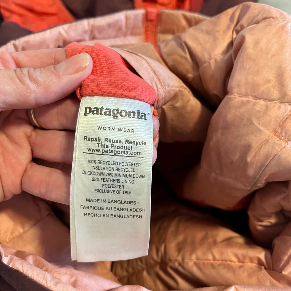 Patagonia Kids Reversible Down Sweater Hoody - Picture 5 of 5